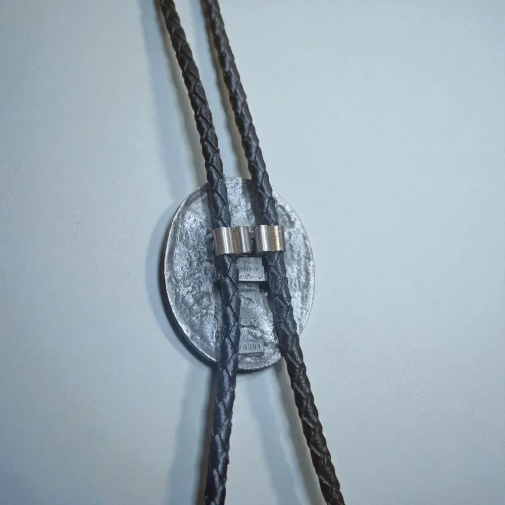 Vintage Siskiyou Bolo Tie Enamel Pewter Flower - Picture 2 of 4